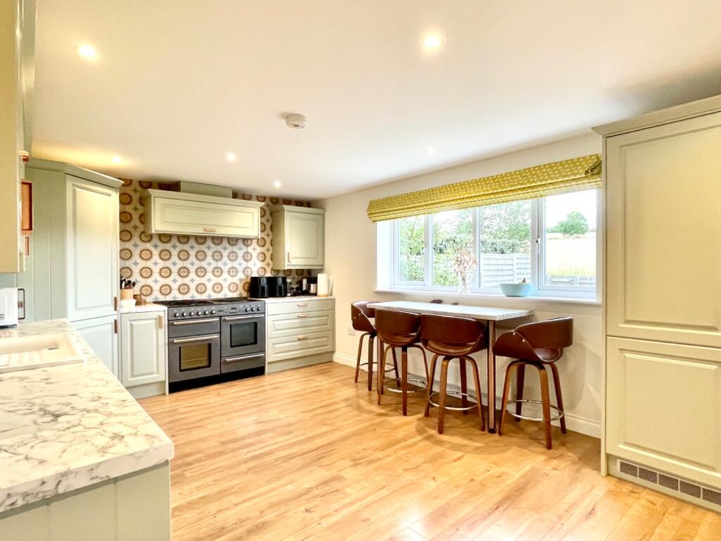 Additional image 2 of Luddington Road, Stratford-Upon-Avon, Warwickshire, CV37