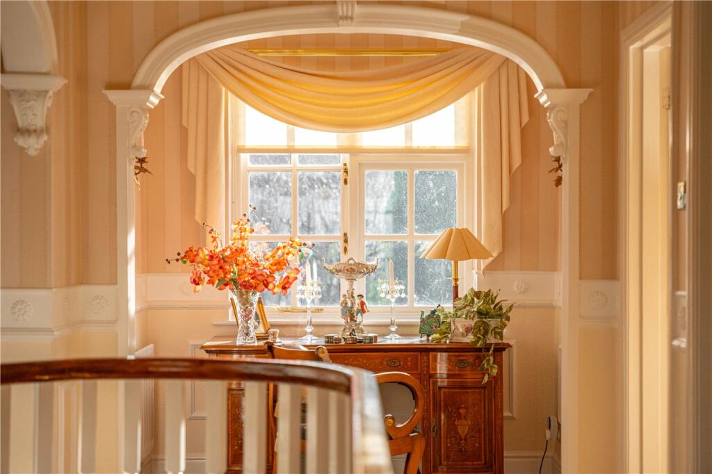 Additional image 15 of Offchurch Lane, Radford Semele, Leamington Spa, Warwickshire, CV31