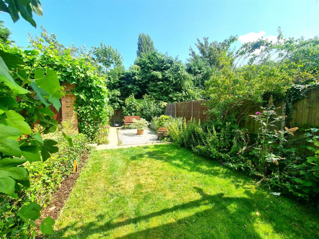 Additional image 5 of Conway Avenue, Tile Hill Village, Coventry