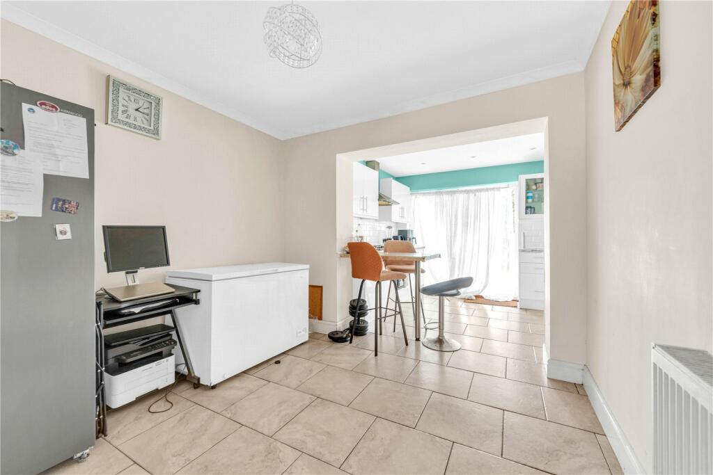 Additional image 16 of Stuart Mantle Way, Erith, Kent, DA8