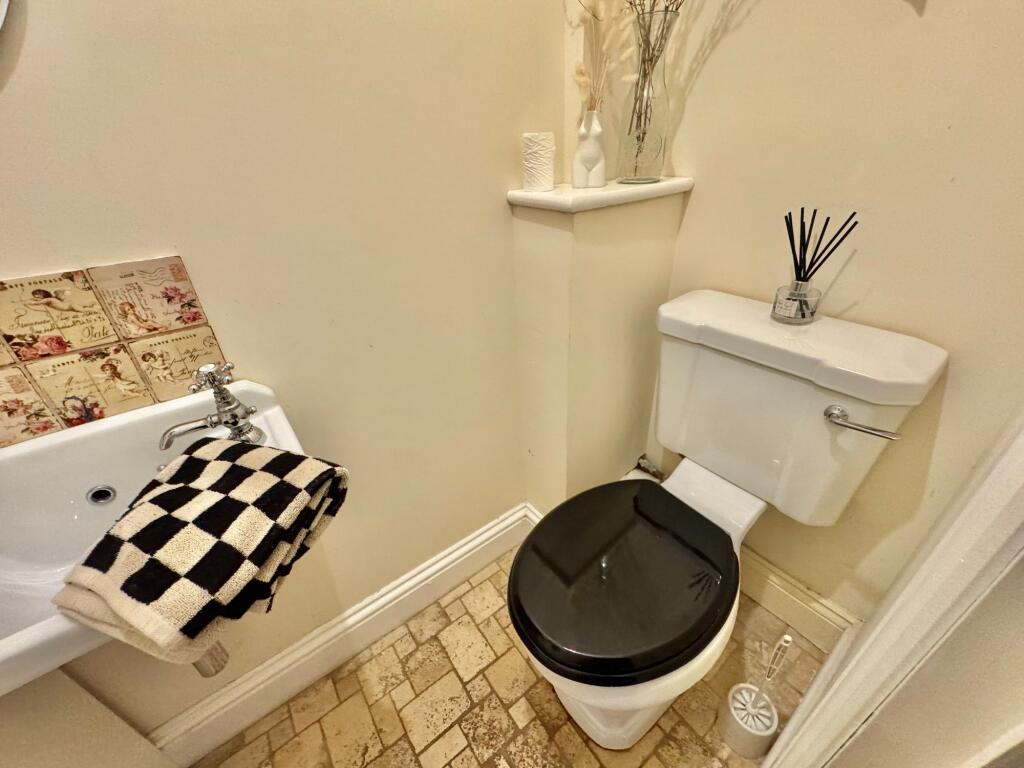 Additional image 16 of Bulkington Lane, Nuneaton, CV11