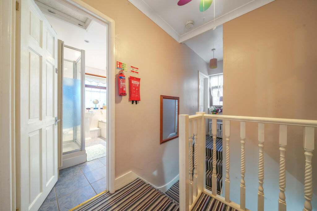 Additional image 15 of Berkeley Avenue, Bexleyheath, DA7 4UA