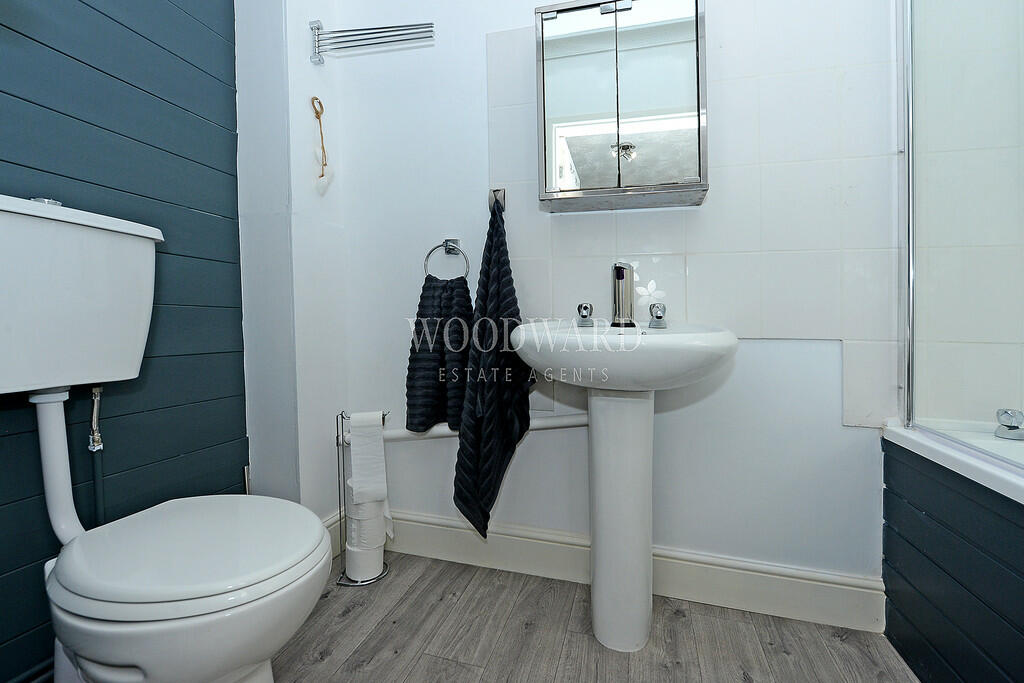 Additional image 7 of Lake Avenue, Loscoe