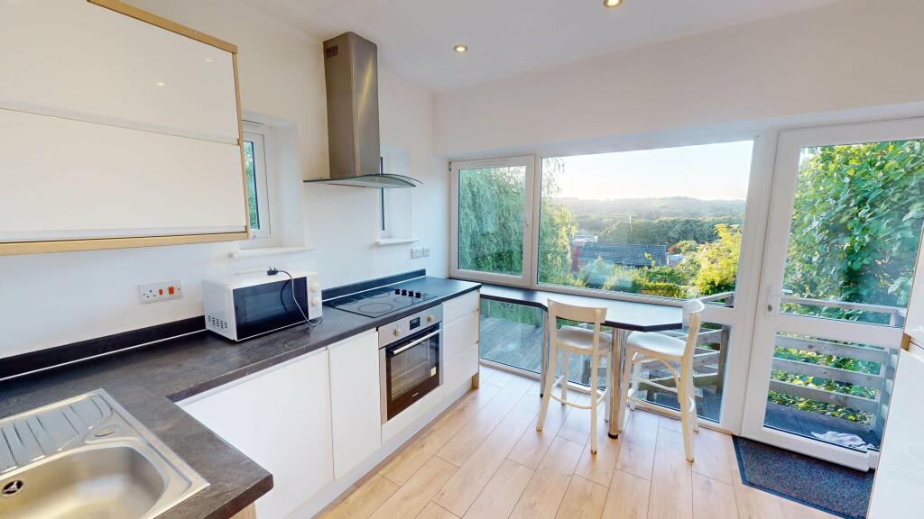 Additional image 6 of Mayorswell Close (L) 2 WEEKS RENT FREE 25/26, ,