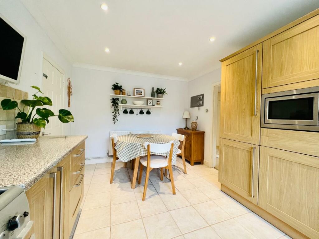 Additional image 5 of HYTHE