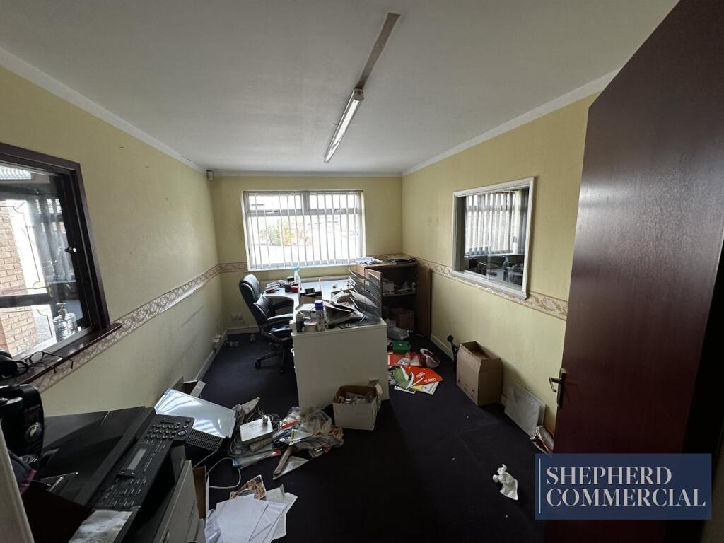 Additional image 13 of Unit 2, The Quadrant, Nuneaton, CV11 6RS