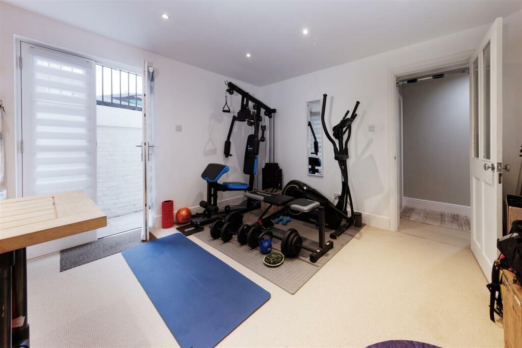 Additional image 11 of Grove Street, Leamington Spa