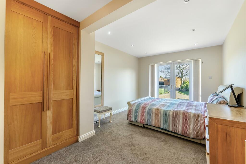 Additional image 13 of Rugby, Broadwell,