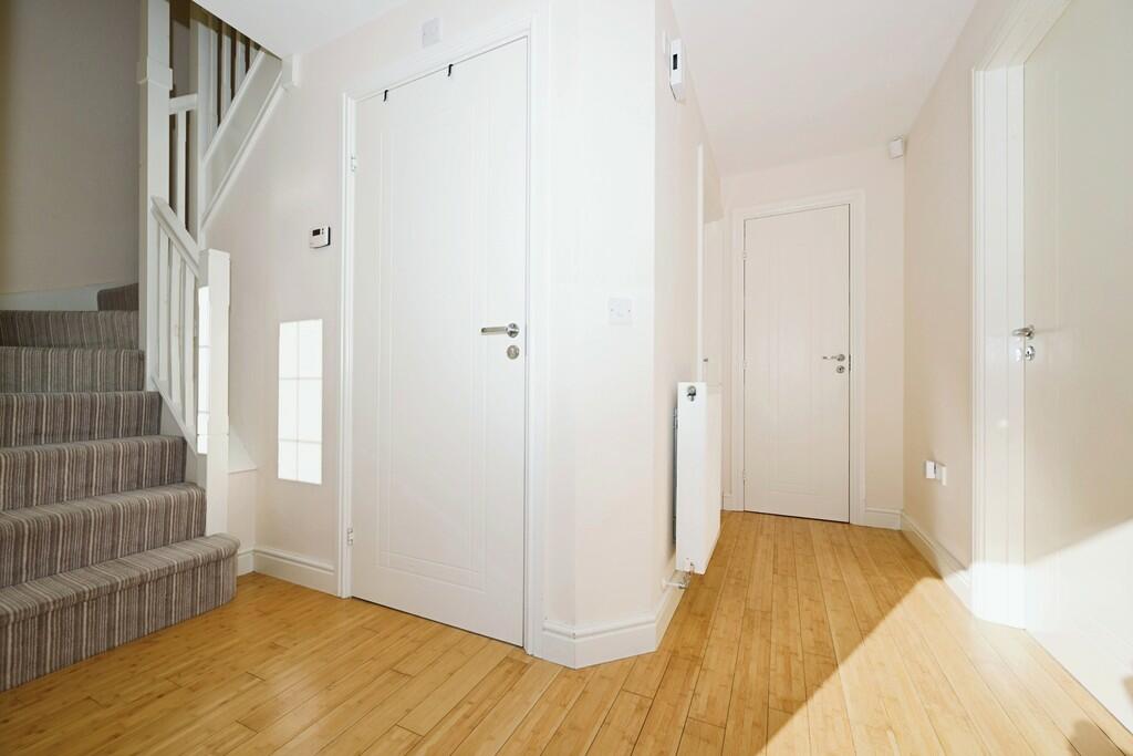 Additional image 8 of Old Farm Close, Cawston, Rugby