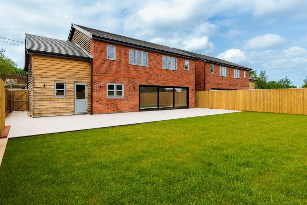 Additional image 5 of Farm Road, Oakmere