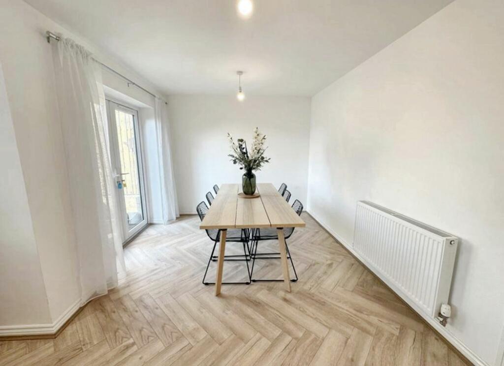 Additional image 5 of Stenson Close, Hetton-le-Hole, Houghton Le Spring, Tyne and Wear, DH5 9GJ