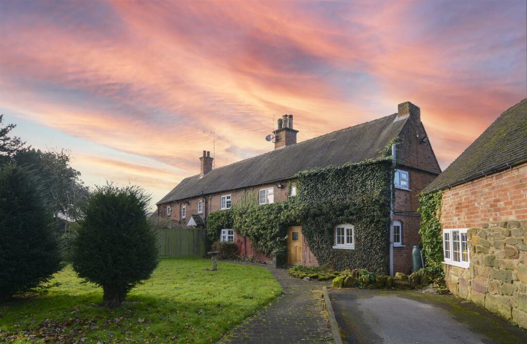 Additional image 23 of Beech Cottage, The Park, London Road, Shardlow