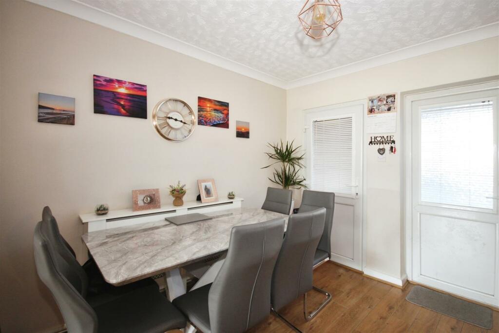 Additional image 8 of Overslade Crescent, Coundon, Coventry