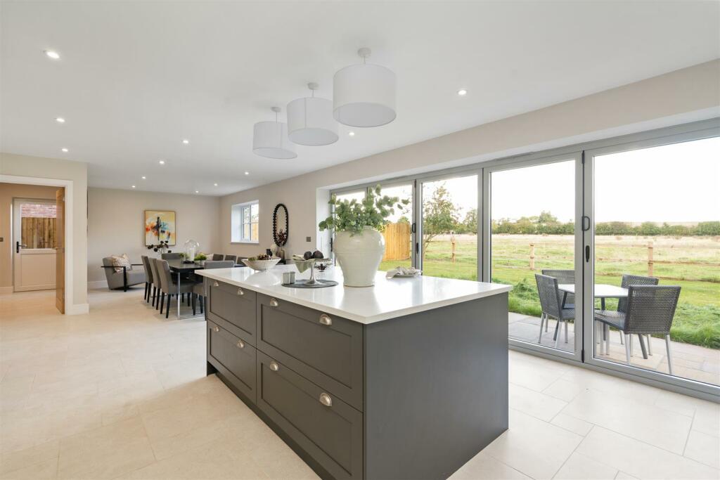 Additional image 25 of Banbury Road, Gaydon