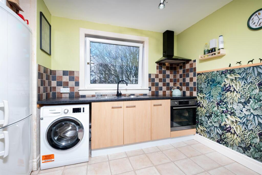 Additional image 4 of Yarrow Terrace, Dundee