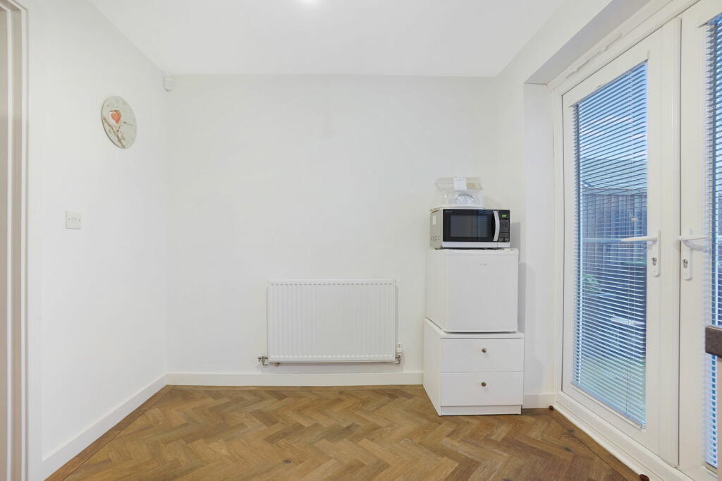Additional image 8 of Field Lane, Gravesend, Kent, DA11