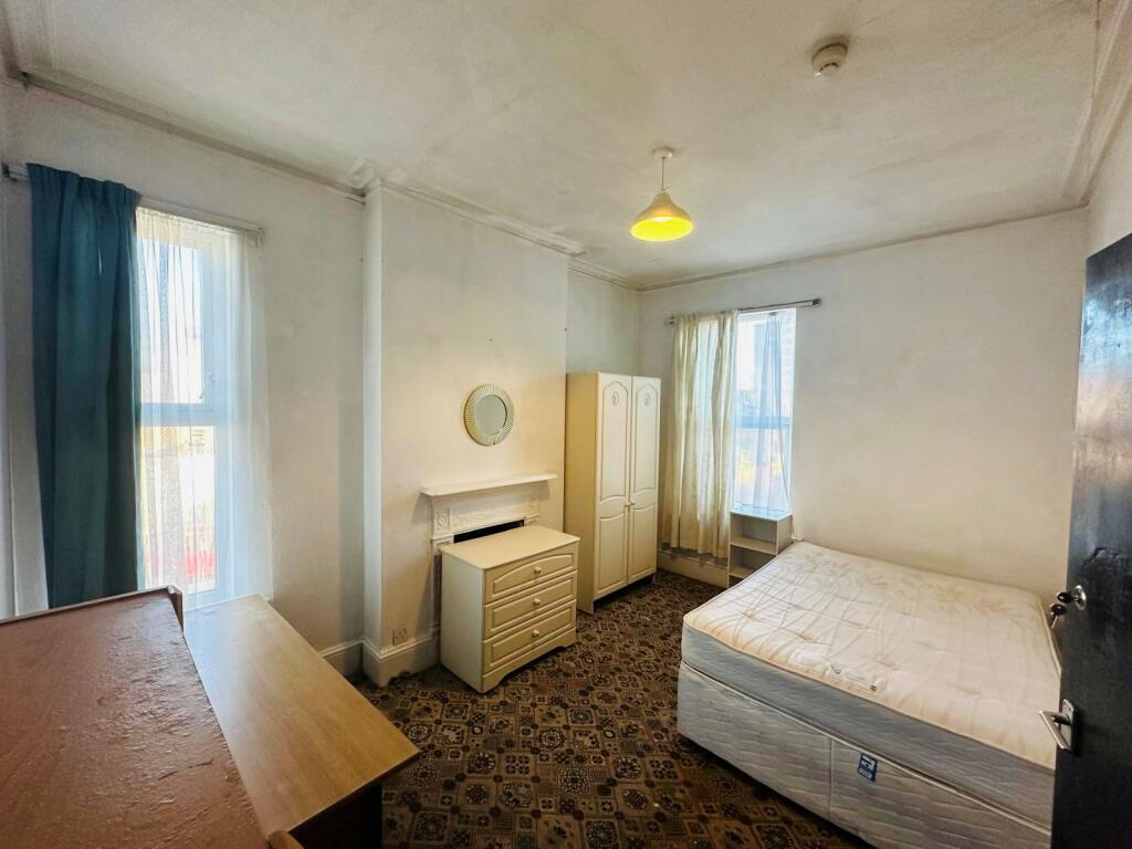 Additional image 5 of Charlotte Street, Leamington Spa