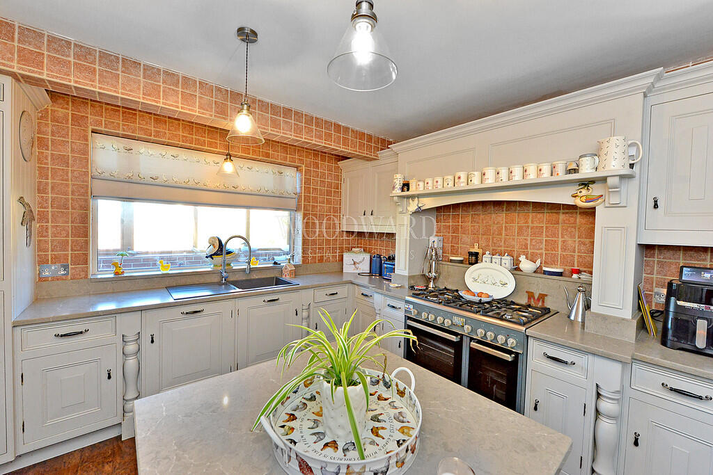 Additional image 18 of Pennine Avenue, Riddings