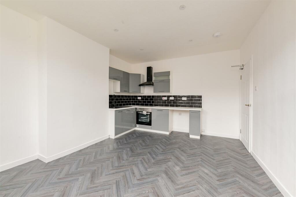 Additional image 5 of Fleming Gardens East, Dundee