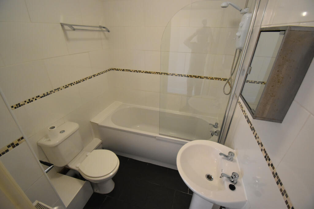 Additional image 5 of Station House, Old Warwick Road, Leamington Spa, Warwickshire, CV31