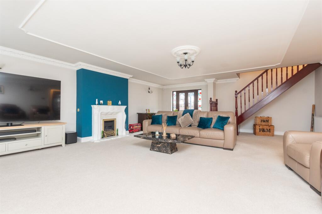 Additional image 14 of Hedge Place Road, Greenhithe, Kent