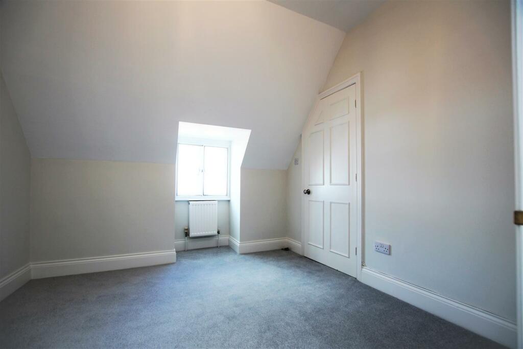 Additional image 18 of Neville Court, Jury Street, Warwick