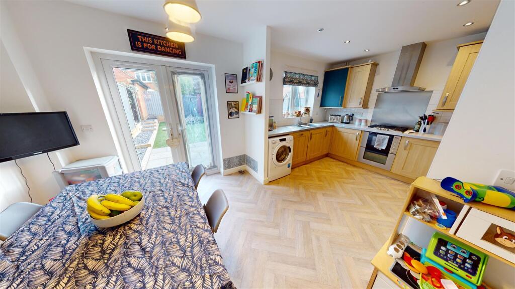 Additional image 4 of Arundel Way, Cawston, Rugby