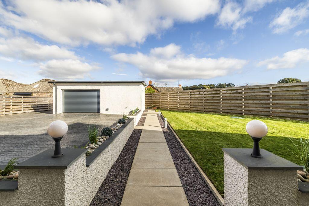 Additional image 33 of The Views, 10 East Pilmore, Invergowrie, DD2 5EL