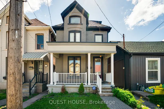 354 John St