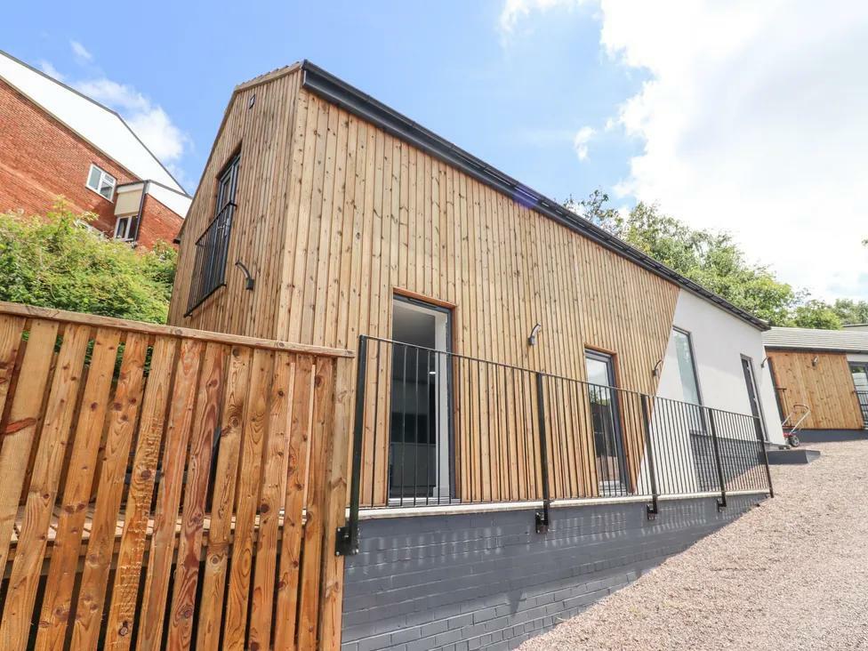 Additional image 40 of Castle Road, Hartshill, Nuneaton, CV10 0SG