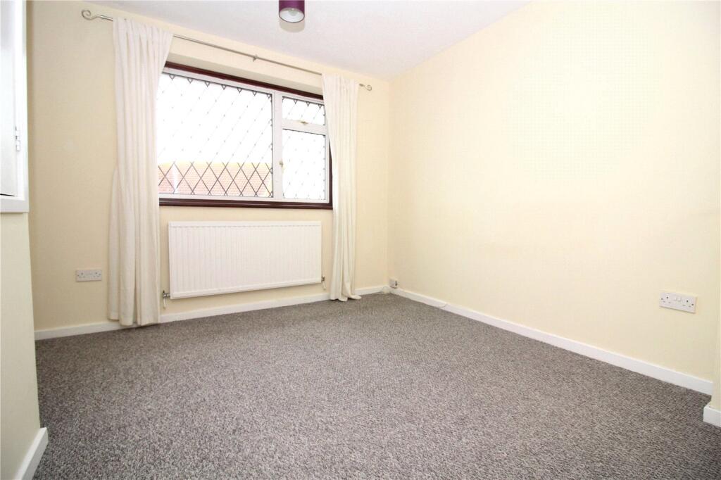 Additional image 7 of Lisle Close, Gravesend, Kent, DA12