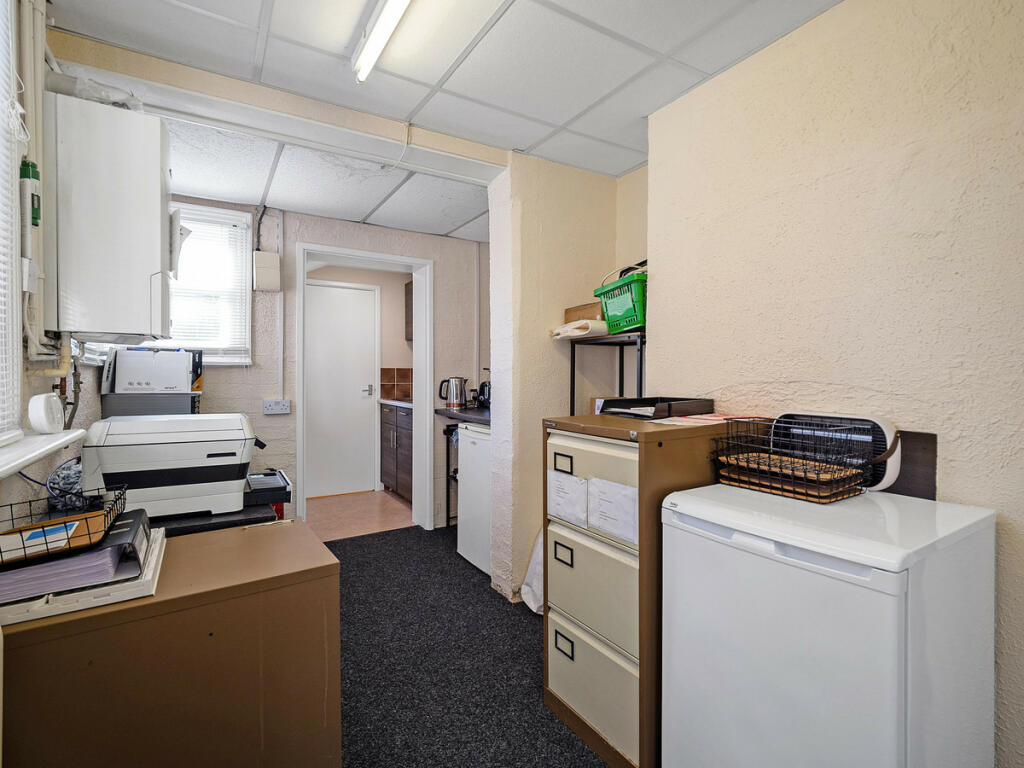 Additional image 16 of Heathcote Road, Whitnash, Warwickshire CV31 2LX