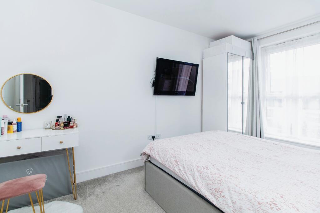 Additional image 9 of Ballast Road, Erith, DA8