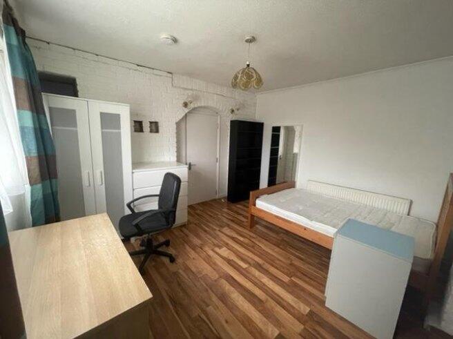 Additional image 9 of Brabourne Close