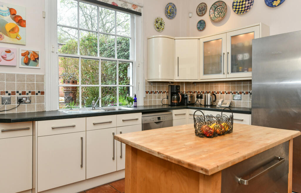 Additional image 21 of Upper Ladyes Hill Kenilworth, Warwickshire, CV8 2FB