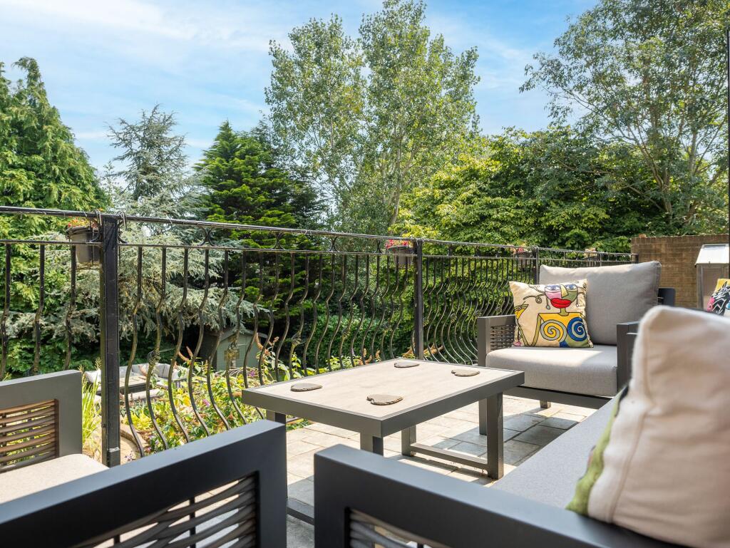 Additional image 15 of Tainters Hill, Kenilworth, CV8