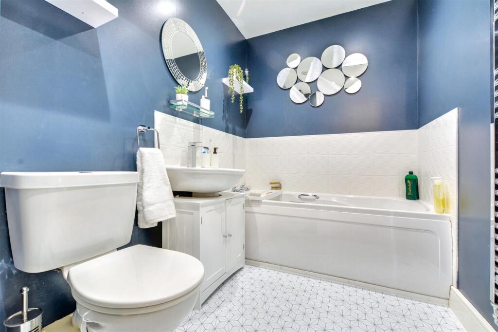 Additional image 21 of Cheal Close, Shardlow