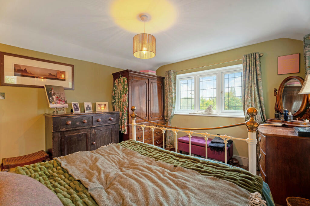 Additional image 25 of Church Road, Snitterfield, Warwickshire CV37 0LF