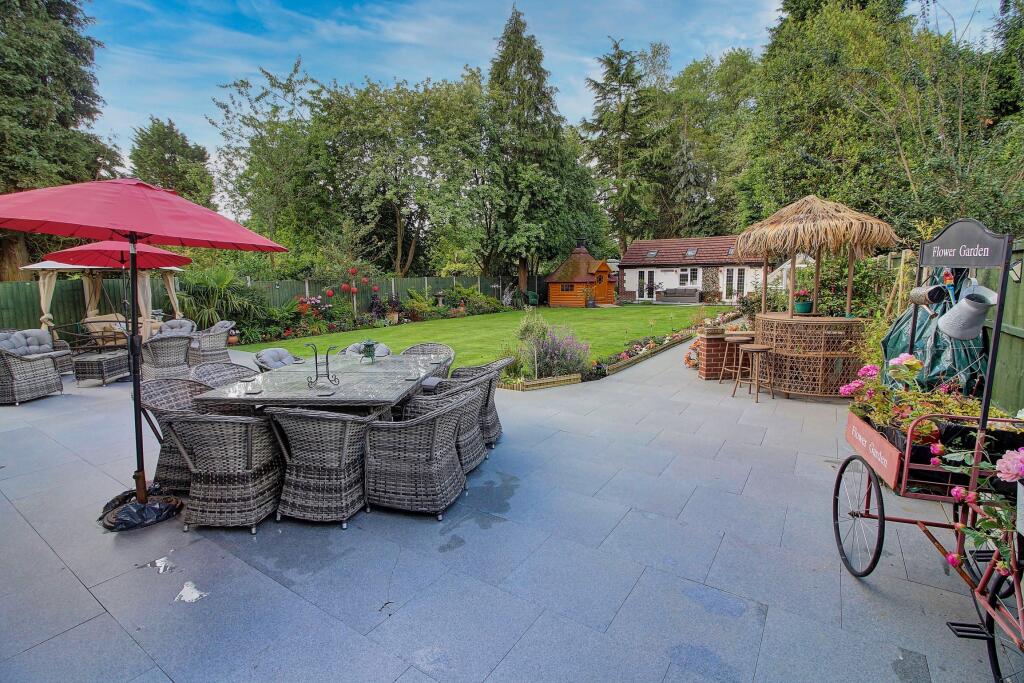 Additional image 49 of Manor Park Road, Nuneaton, CV11