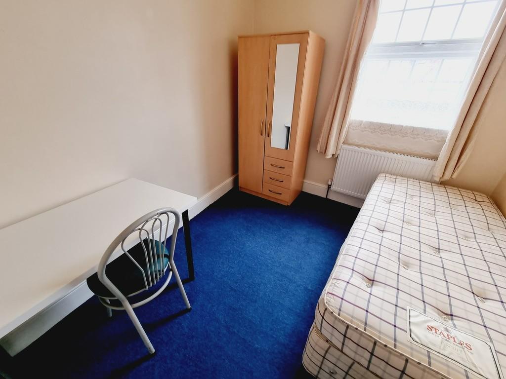 Additional image 5 of Willes Road, Leamington Spa, Warwickshire, CV31