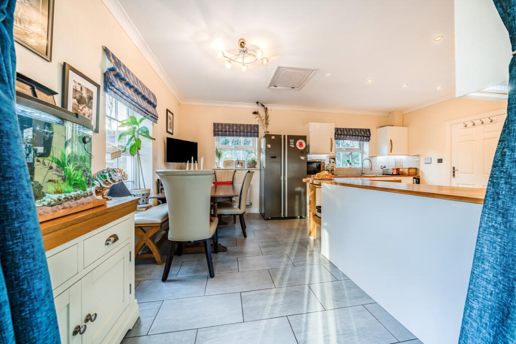 Additional image 4 of Eleanor Walk, Greenhithe, Kent