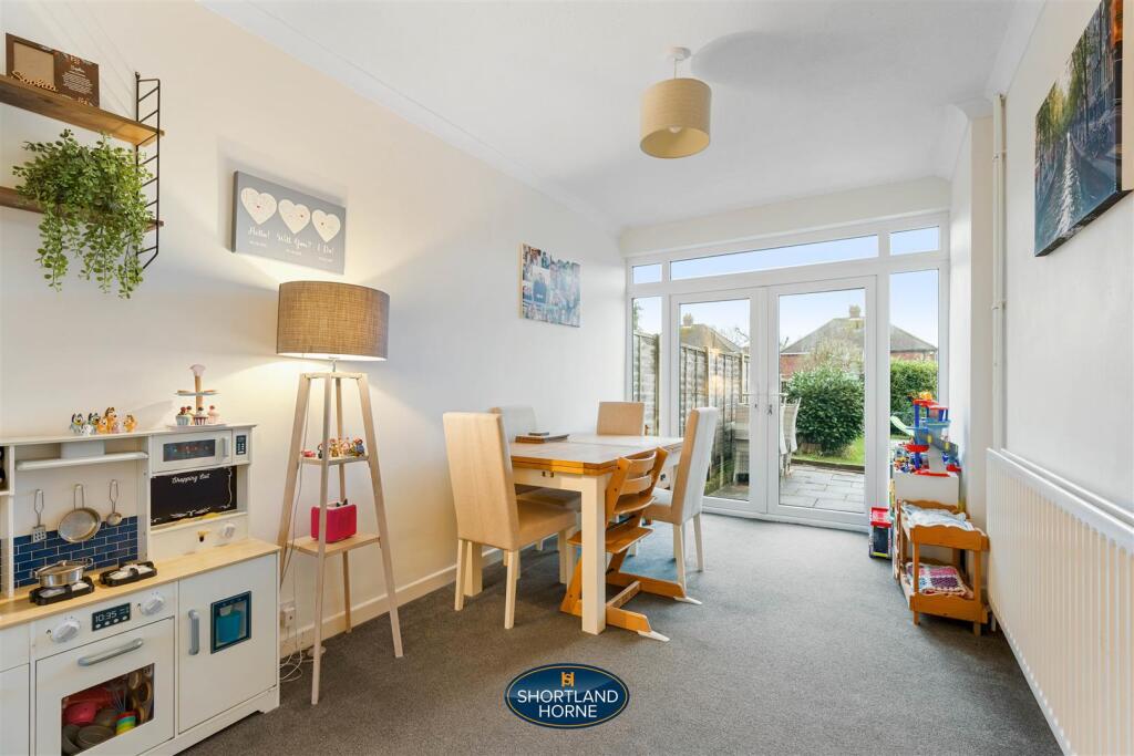 Additional image 7 of Arnold Avenue, Styvechale, Coventry