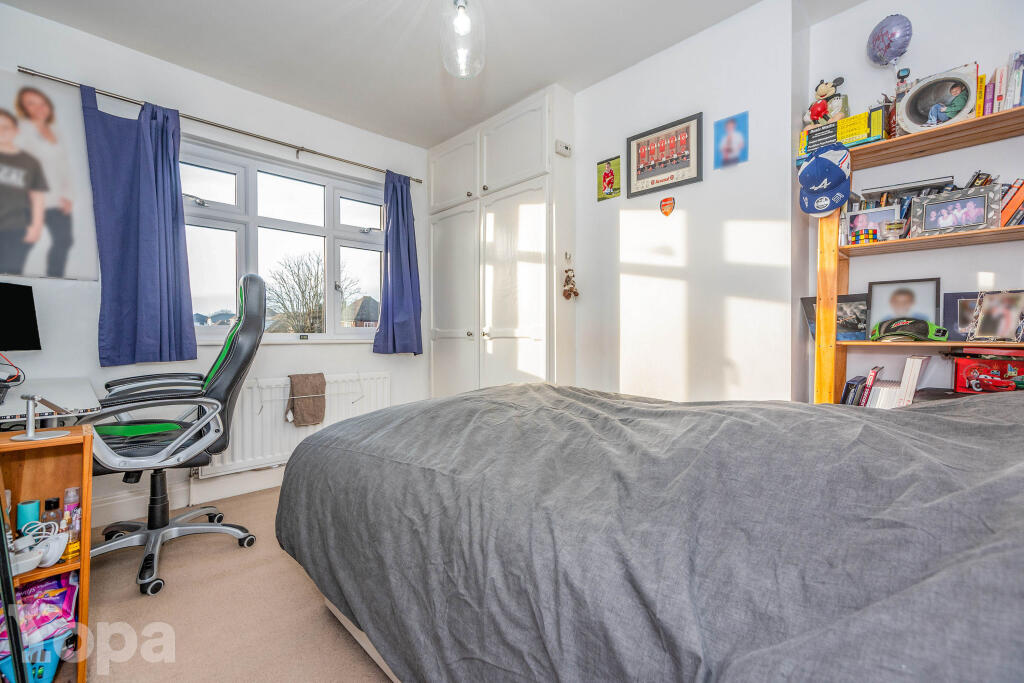 Additional image 15 of Wrotham Road, Meopham, DA13