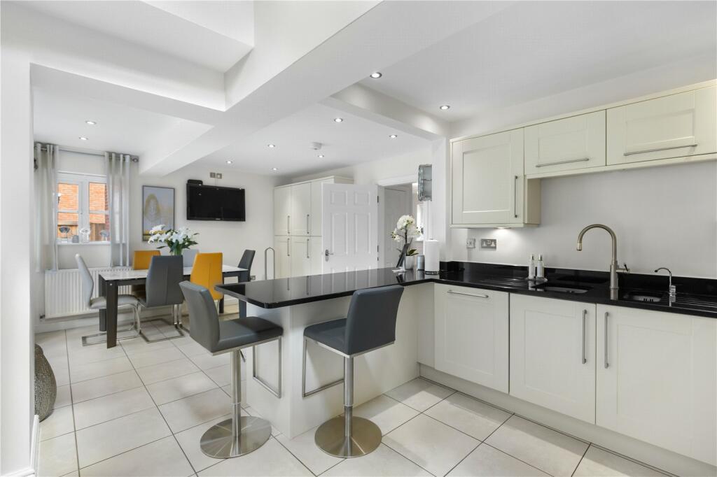 Additional image 38 of Huddesford Drive, Balsall Common, Coventry, West Midlands, CV7