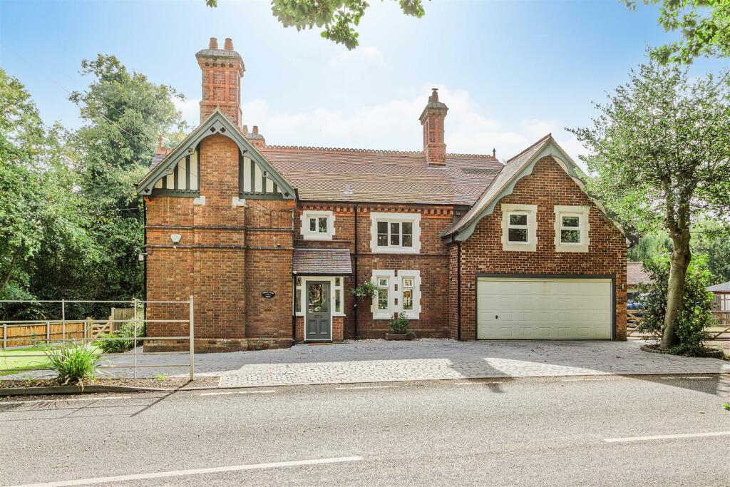 Additional image 33 of Monks Park Lane, Mancetter, CV9