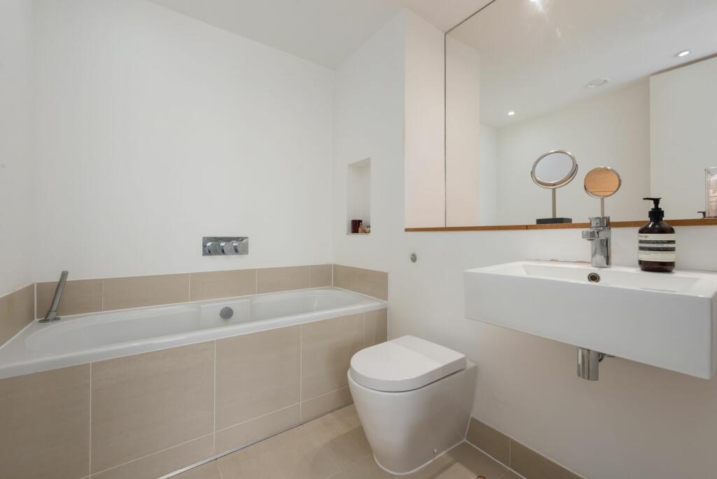 Additional image 16 of Admiralty Walk, Whitstable, CT5