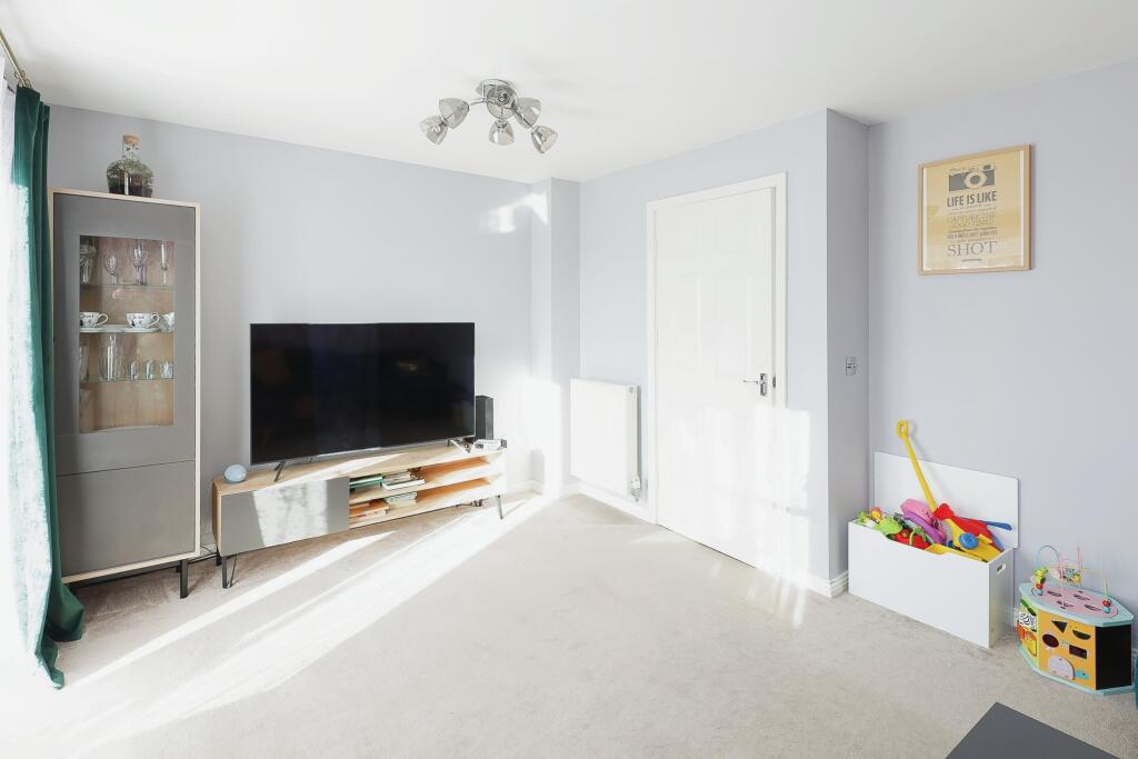 Additional image 6 of The Evergreens, Nuneaton, CV10