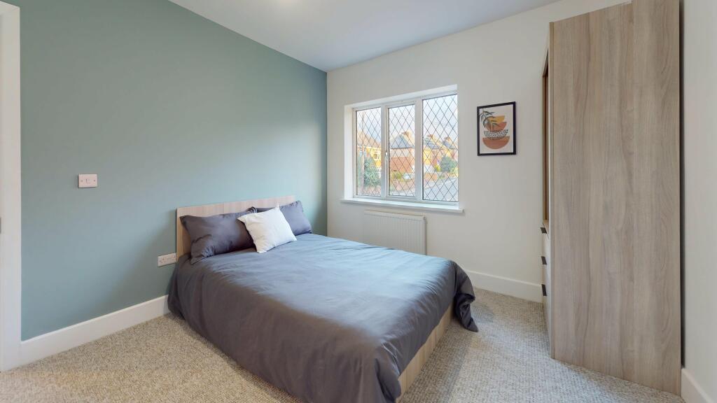 Additional image 33 of Long Acres 2 WEEK RENT FREE 25/26, ,