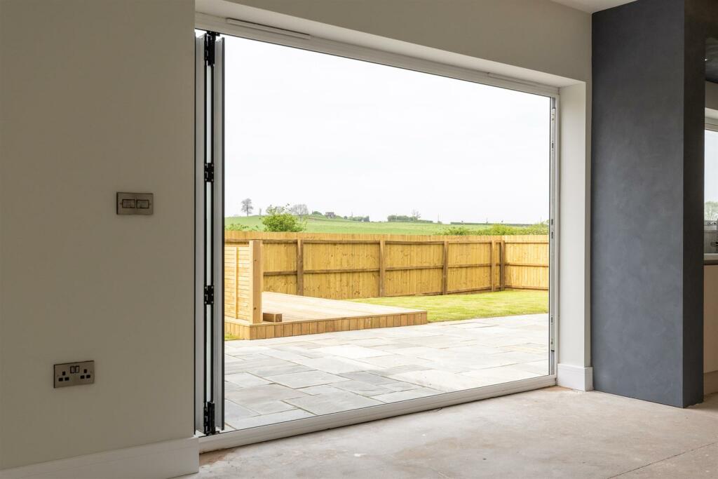 Additional image 13 of OPEN DAY: SATURDAY 15 FEBRUARY BETWEEN 10AM - 1PM. 1 The Mayfair, Audlem Road, Woore