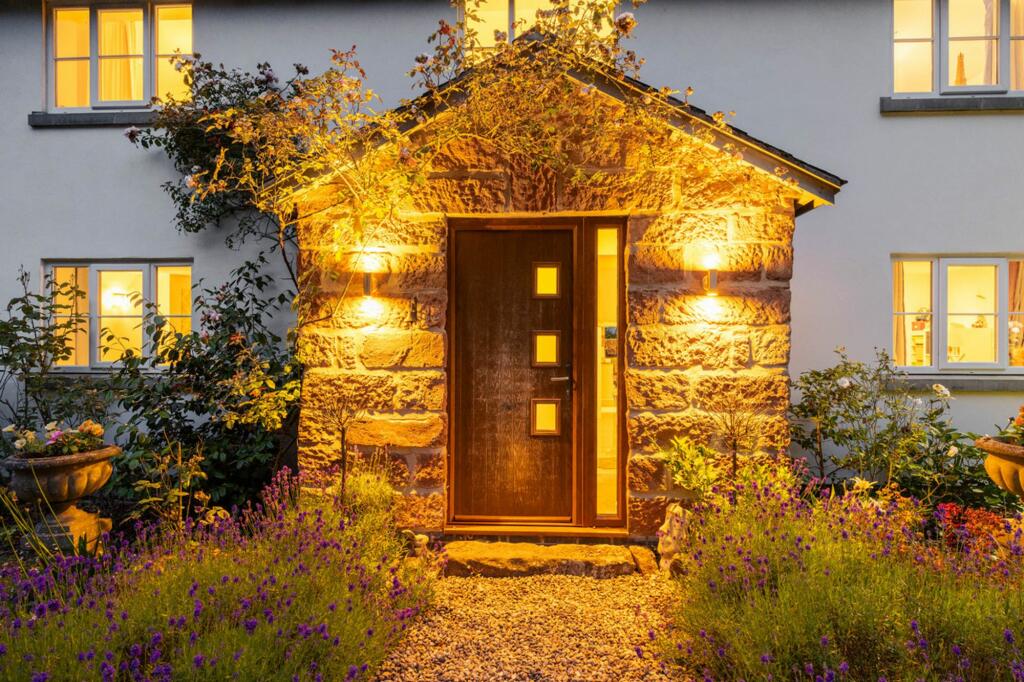 Additional image 4 of Extended Oakmere home with a large plot.